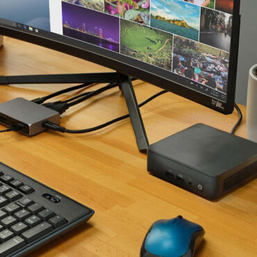 Small and compact PC that frees up your workspace